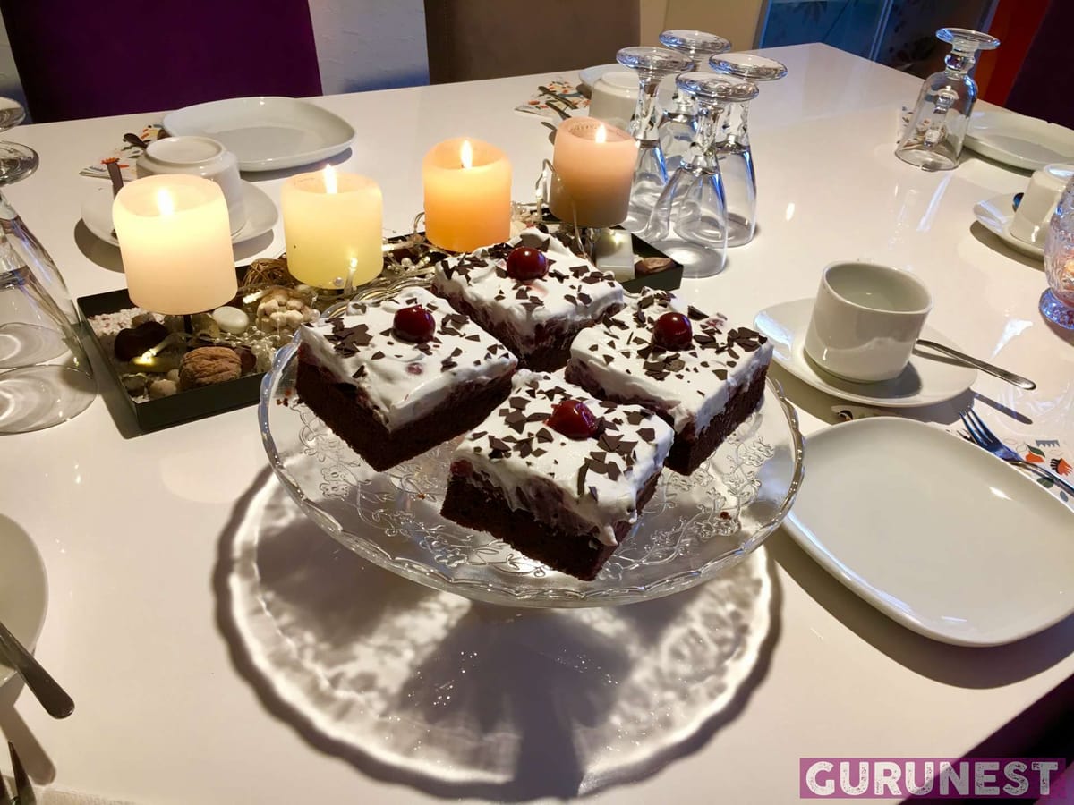 Schwarzwälder-Dinkelkuchen vegan à la gurunest