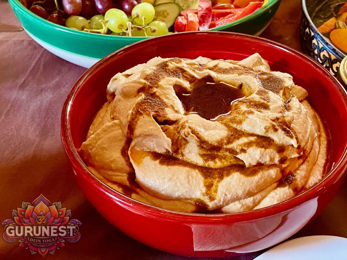 Mucho funny Hummus vegan à la Gurunest
