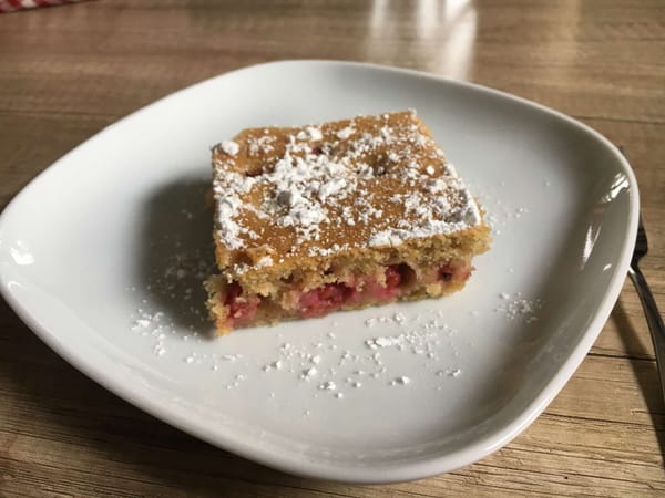 Johannisbeerschnitten vegan à la gurunest