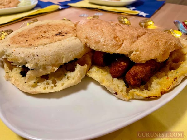 Bosnische Ćevapi in Lepinje vegan à la gurunest