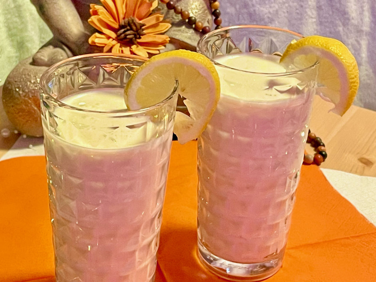 Bananen-Lassi vegan à la gurunest - gurunest.com